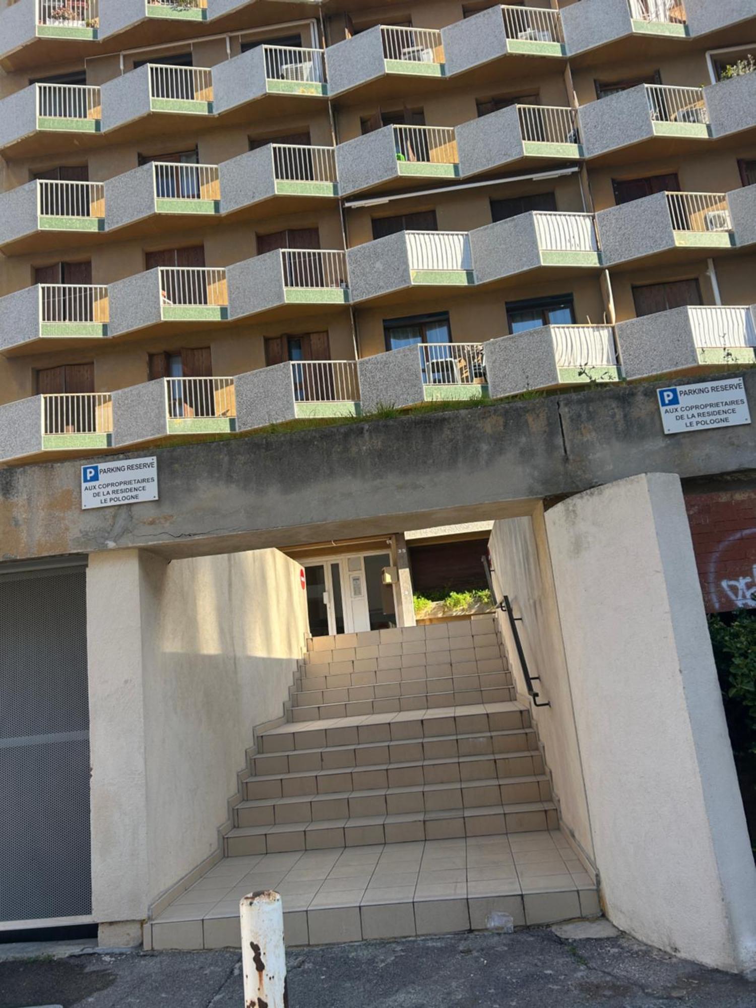 Grand Soleil Velodrome- Marseille Apartamento Exterior foto